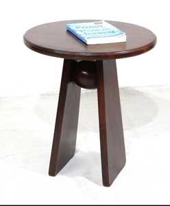 Traditional Wooden Coffee <b>Table</b> Crafted from Solid Hardwood Elegant Furniture for Luxury Living Room Decoration - Product Image 6