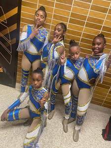 Uniformes de baile de alta calidad para mujer, diseño personalizado, uniforme de majorette, traje de animadora, uniformes con pedrería. - Product Image 6