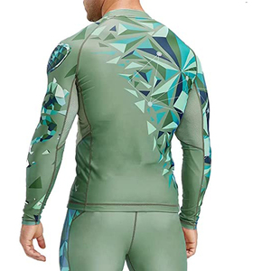 Best Quality <b>Men's</b> Breathable Long Sleeve Winter Rash Guard Heat-Transfer Printing Spandex/Polyester Material Customizable Logo - Product Image 3