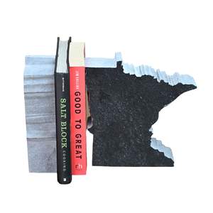 Prix de gros : Serre-livres en marbre avec carte du Minnesota, best-seller, entièrement personnalisé, design gravé, certifié ISO, haute qualité - Product Image 1