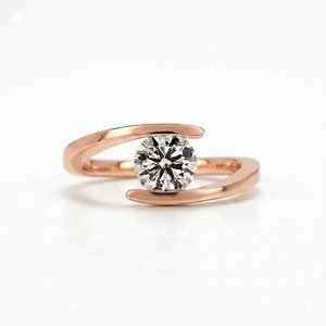 แหวนหมั้นเพชรเม็ดเดี่ยว VVS2 สี E รุ่น VBSR-109 น้ำหนัก 3 กะรัต ทองคำแท้ 14K เพชรทรงกลมเพาะเลี้ยงในห้องปฏิบัติการ ดีไซน์แบบ Bypass Tension - Product Image 5