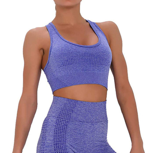 Ensemble de yoga et de fitness réversible 2 pièces pour femmes grandes tailles, leggings de sport de haute qualité, écologiques, style tendance - Product Image 6