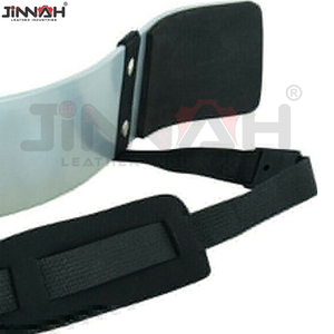 Arm Blaster de musculation en matériau de qualité, robuste et nouveau produit, pour l'haltérophilie, en vente - Product Image 2