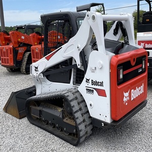 Chargeuse compacte sur chenilles Bobcat T590 durable, avec une excellente capacité de levage, un fonctionnement fluide et des performances fiables - Product Image 2