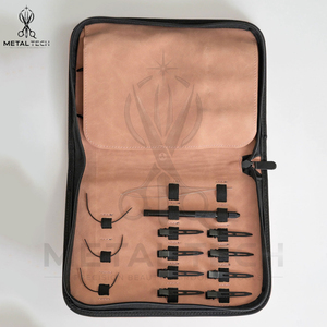 Kit d'outils de pose d'extensions capillaires en gros, personnalisé, fournisseur OEM : pinces noires, aiguilles courbées, bobines de fil, pinces de sectionnement - Product Image 2