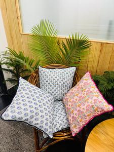 Meilleures Housses de Coussin Décoratives Bohèmes Artisanales 100% Coton de Luxe à Imprimé Indien au Bloc, Motif Floral, Lavables et Personnalisables - Product Image 4