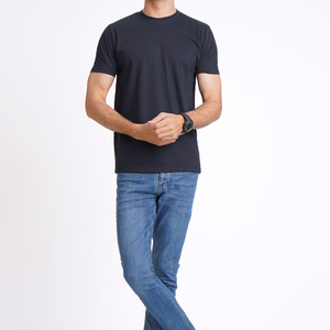 T-shirt imprimé pour homme, coupe slim, séchage rapide, respirant, polyester/coton, logo personnalisé, style streetwear hip-hop. - Product Image 4