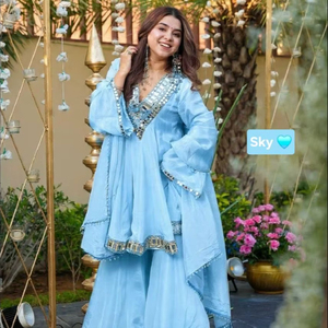 Conjunto Kurti Chinon Étnico Moderno con Bordado de Espejos Reales - Product Image 1