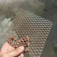 Tôle perforée galvanisée robuste et résistante à la corrosion, maille diamantée, rouleau personnalisable pour la sécurité industrielle