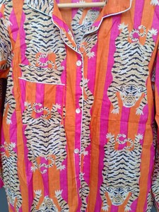 Conjunto de Pijamas de Mujer con Estampado Animal de Naaz Textile, Ropa de Dormir Informal de Verano, Suave y Transpirable, 100% Algodón, Largo hasta la Rodilla - Product Image 5