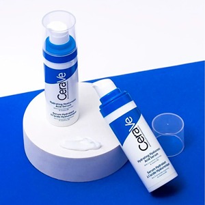 Soins de la peau CeraVe Obtenez une peau éclatante avec les produits CeraVe Sérum - Formule éclaircissante, blanchissante et hydratante - Product Image 2