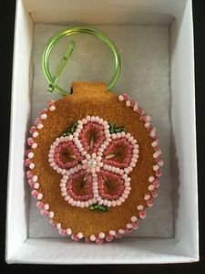 Handmade Classic Floral Embroidery Eco-Friendly Beaded <b>Keychain</b> <b>Customized</b> Shape for Weddings Holidays Birthday Celebrations - Product Image 6