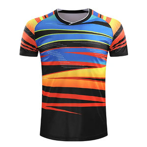 Maillot de volley-ball durable, confortable et abordable, comprenant un maillot et un short, fabriqué en tissu polyester de haute qualité - Product Image 1