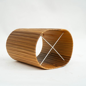 Macetas de flores de madera El arte de las Macetas: Mezcla de madera clásica con diseño moderno-Marrón al por mayor - Product Image 4