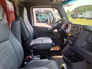 Tractocamión Diésel 6x4 de Servicio Pesado para Logística de Carga Comercial y Transporte por Carretera - Product Image 3