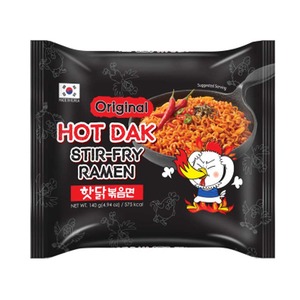 บะหมี่กึ่งสำเร็จรูปรสเผ็ดครีมมี่สไตล์เกาหลี ยี่ห้อ YNK INTERNATIONAL KOREA รุ่นฮอตแด็ค คาร์โบ สตีร์ฟรายด์ บรรจุภัณฑ์แบบแห้ง - Product Image 2