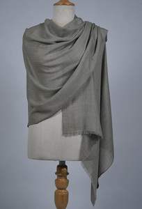 Écharpe d'hiver unisexe en cachemire et laine fine VIC – Douce, couleur unie, respirante, légère, 70x200cm, étoles de luxe pour femme, extérieur/quotidien - Product Image 6