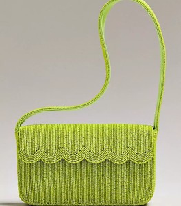 Sac à bandoulière de luxe artisanal pour femme, personnalisé, fait main, avec broderie de perles de verre et impression typographique - Product Image 1
