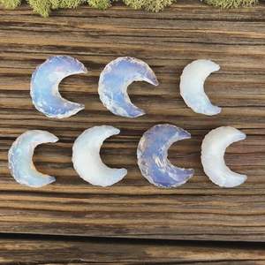 Venta al por mayor Opalite Crescent Moon Mejor calidad Opalite tallado a mano Piedra preciosa Cristal Luna creciente para hacer joyería - Product Image 2