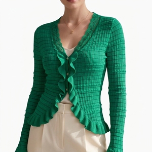 Cardigan en tricot respirant à col en V et manches longues pour femme, coupe courte, idéal pour l'automne, vente en gros personnalisée, doux et décontracté - Product Image 6