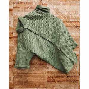 เสื้อเชิ้ตผู้ชายเรียบง่ายแบบสำเร็จรูปจากดีไซเนอร์ Popcorn Bricks - Product Image 1