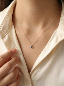 Pendentif Saphir Bleu en Argent Sterling 925 Plaqué Or 14K, Pierre de Naissance de Septembre, Cadeau pour Demoiselle d'Honneur - Product Image 5