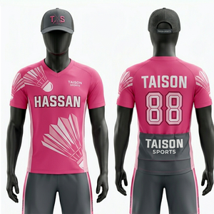 Camiseta de Bádminton para Hombre, Tela de Malla de Poliéster Premium de 155 GSM, Absorbe la Humedad, Transpirable, Diseño de Panel Liso Rosa, Logotipo Personalizado - Product Image 1