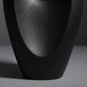 Jarrón de Flores de Aluminio Fundido con Textura Negra Minimalista Nórdica, Diseño Geométrico Hueco Abstracto, Jarrón para Capullos, Decoración de Mesa para el Hogar - Product Image 5