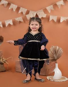 Conjunto dhoti de terciopelo bordado de manga larga - Azul - Product Image 1