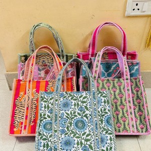 กระเป๋าโท้ทผ้าฝ้ายลายควิลท์ขนาดเล็ก พิมพ์ลายด้วยมือ กลับด้านได้ กระเป๋าโท้ทสีส้มชมพูขนาดใหญ่ ทำด้วยมือ กระเป๋าสะพายสำหรับเดินทาง - Product Image 2