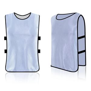 Maillots d'entraînement de football professionnels imprimés, réversibles, en maille, personnalisables, écologiques, 100 % polyester - Product Image 4