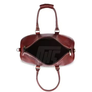 Sac de voyage en cuir véritable à la mode avec fermeture éclair, sac de week-end fait main avec poignée écologique et souple pour unisexe - Product Image 3