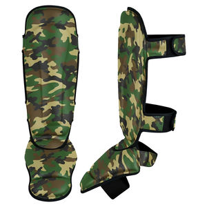 Espinilleras de Camuflaje para Entrenamiento de Muay Thai, Kickboxing y Boxeo Tailandés con Protección de Empeine - Product Image 1
