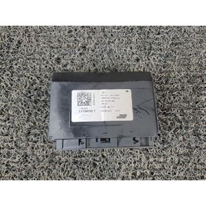 ECU และโมดูลคอมพิวเตอร์มือสองสำหรับรถยนต์ซีรีส์ 3 รุ่น 795128801 - Product Image 1