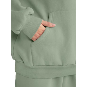 Ensemble de survêtement décontracté pour femme, sweat à capuche et pantalon long en molleton coupe ample, couleur unie, avec baskets blanches - Product Image 6