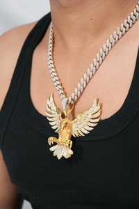 Colgante de águila chapado en oro con microincrustaciones de cristales de imitación, joyería temática de Hip Hop, collar de moda unisex - Product Image 2