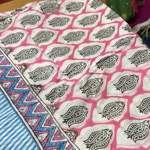 Pareo de algodón estampado a mano – Ligero, transpirable, para la playa, con diseños artesanales tradicionales - Product Image 1