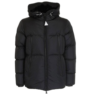 Vestes rembourrées de qualité supérieure pour hommes Design personnalisé Tissu en toile Saison d'hiver Fabriqué au Pakistan Vente en gros - Product Image 1