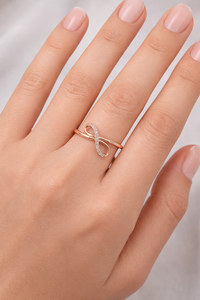 แหวนทองคำแท้ 14K สไตล์อาร์ตเดโค ดีไซน์เกลียวอินฟินิตี้ ประดับเพชร สามารถสวมซ้อนกันได้ แหวนสำหรับผู้หญิง สื่อถึงความรักนิรันดร์ - Product Image 2