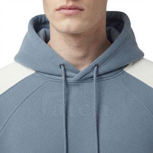 Sweats à capuche élégants pour hommes, coupe décontractée et tissu doux, idéaux pour le streetwear, les tenues décontractées et la mode. - Product Image 6
