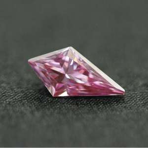 Diamante cultivado en laboratorio estilo Kite, gema suelta para engaste en joyería, corte moderno y único, diseño elegante y brillante, regalo para ella. - Product Image 1