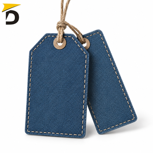 Etiquetas colgantes personalizadas ofrecen impresión de alta calidad, material duradero y acabado profesional para prendas de vestir, moda y accesorios. - Product Image 3