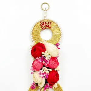 Guirlande élégante de fleurs roses et rouges perlées avec anneaux dorés et pompons de perles pour la décoration de porte d'entrée, mur, Pooja, festival, mariage - Product Image 5