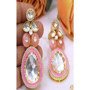 Atractivos Pendientes de Diseño Moderno en Latón Chapado en Oro con Moissanita de Alta Calidad para Mujer, Ideales para Bodas y Fiestas - Product Image 1