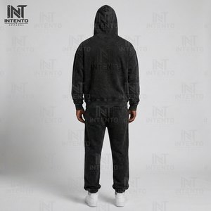 Conjunto Deportivo Informal de Dos Piezas para Hombre INTENTO, Sudadera con Capucha y Cordón Ajustable, Logotipo Frontal, Corte Holgado, Color Negro Lavado, Pantalones Deportivos, Otoño - Product Image 3