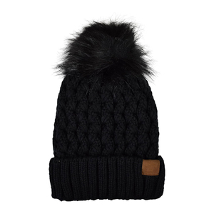 Bonnet d'hiver moderne en tricot avec pompon moelleux pour tenues décontractées, randonnées, camping et voyages - Product Image 2