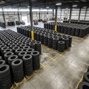 Neumáticos Radiales para Camiones de Trabajo Pesado para Vehículos de Transporte Comercial - Product Image 4