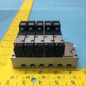 ชุดประกอบท่อร่วมไอดี Koganei 111M6A, 5 ช่อง, A111E1-83 - อุปกรณ์และอะไหล่เซมิคอนดักเตอร์ระดับโลกที่เชื่อถือได้ - Product Image 2