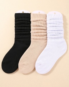 Calcetines Divertidos con Diseño Personalizado de Patas de Pollo, Calcetines Largos Hasta la Rodilla Unisex - Product Image 3