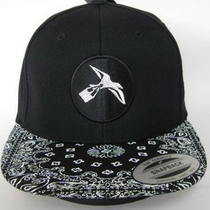 Gorra de Diseño Personalizada con Tela de Algodón de Lujo y Producción de Marca Privada para Marcas de Ropa - Product Image 5